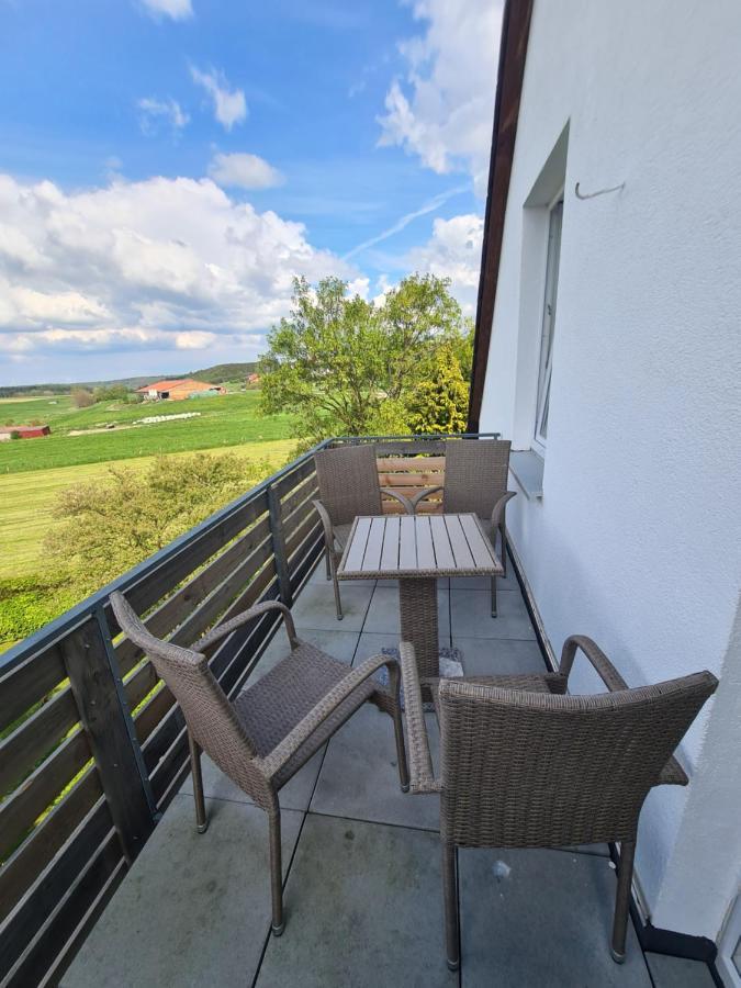 Pilgrims "Rosalie" Grosse Fewo Mit 3 Schlafzimmern, 1Bad, 2 Wc, Balkon, Fast Internet Брілон Екстер'єр фото